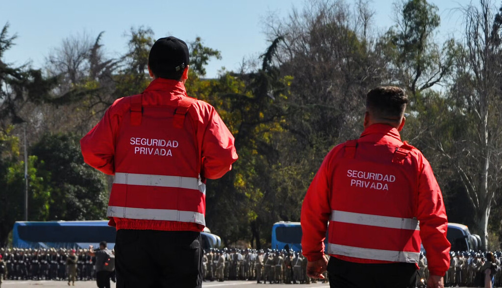 La seguridad privada crece y se vuelve un gran negocio en América Latina: ¿por qué, a qué precio y para quién?