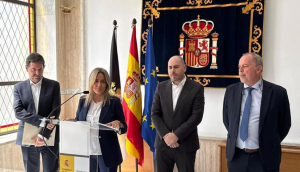Milagros Tolón informa de que la asistencia a clase en el primer día del curso en Ceuta ha sido del 70%