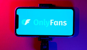 Mucho más que OnlyFans: el engranaje digital que monetiza la intimidad de las jóvenes