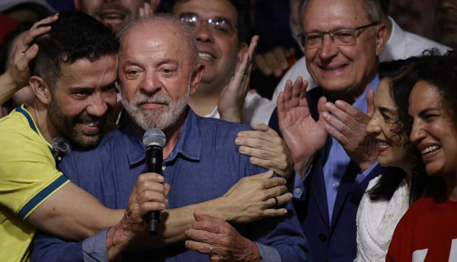 Lula gana unas elecciones «milagrosas» en Brasil. Ahora llega la parte difícil: volver a encaminar el país