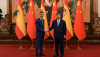 El presidente del Gobierno, Pedro Sánchez, saluda al presidente de la República Popular China, Xi Jinping. | Pool Moncloa/Borja Puig. Pekín (República Popular China) - 14.4.2026