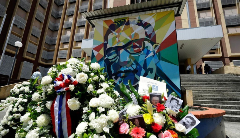 Alguien lo tiene que contar. Allende y la experiencia chilena