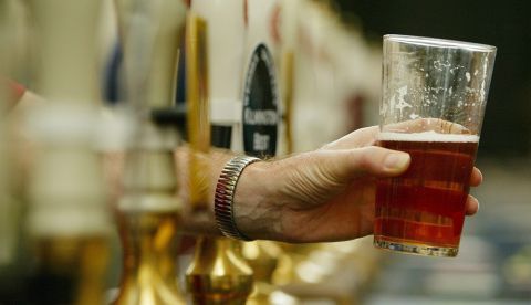 Cerveza más cara por el cambio climático / EFE