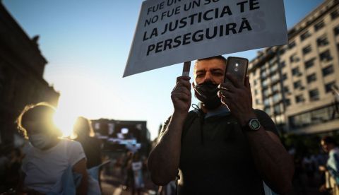 Cientos de personas recuerdan a Nisman y piden justicia a seis años de su muerte