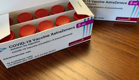 AstraZeneca: ¿cómo sabemos si una vacuna produce efectos adversos?