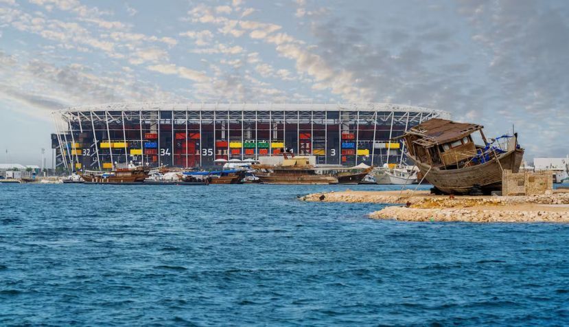 El estadio 974 de Catar, construido con esa cantidad de contenedores. Shutterstock / Sanjay JS