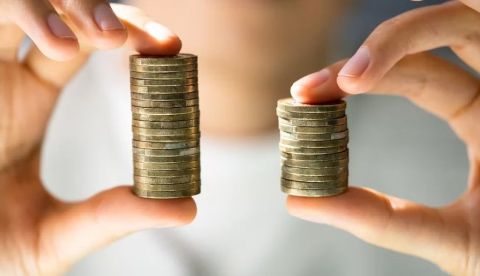 Las mujeres siguen cobrando menos mientras España incumple la obligación de dar más transparencia a los salarios