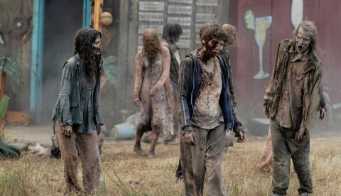 Fotografía facilitada por AMC "The Walking Dead: World Beyond". EFE