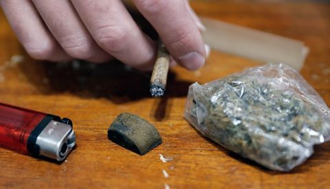 Las personas con Trastorno de Déficit de Atención e Hiperactividad (TDAH) son 7,9 veces más propensas a consumir cannabis a lo largo de su vida, según un estudio realizado a 85.000 personas y liderado por el equipo de Psiquiatría, Salud Mental y Adicciones del Hospital Vall de Hebron de Barcelona. 