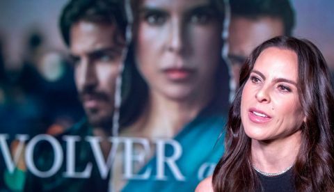 Kate del Castillo pasa la prueba de ser productora en «Volver a caer»