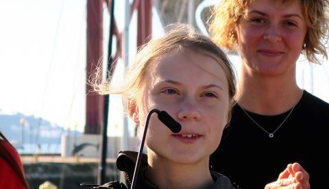 La joven activista Greta Thunberg, que desembarcó este martes en Lisboa. EFE/Nacho Ballesteros