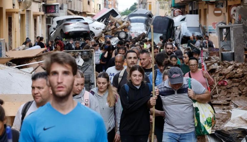 El pueblo salva al pueblo, gobierno mediante
