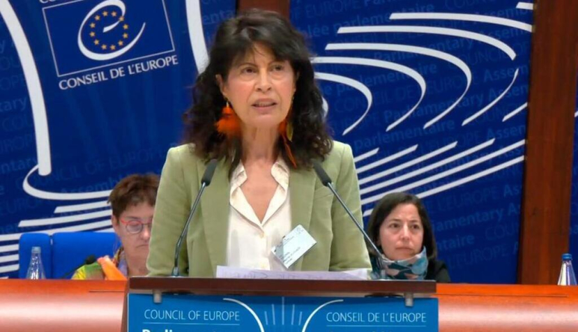 La ministra de Igualdad, Ana Redondo, durante su intervención la sesión plenaria de primavera de la Asamblea Parlamentaria del Consejo de Europa. / © lamoncloa.gob.es. Ministerio de la Presidencia.