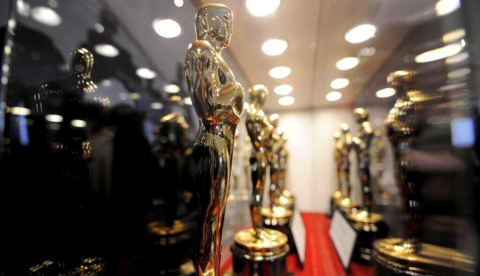 Los 10 looks más memorables de los Oscar 2026, según el estilista Charlie Rincón