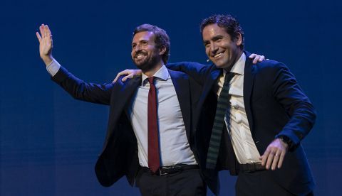 Pablo Casado (i) junto a Teodoro García Egea (d).