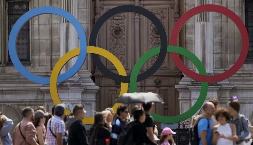(AP Photo/Christophe Ena)