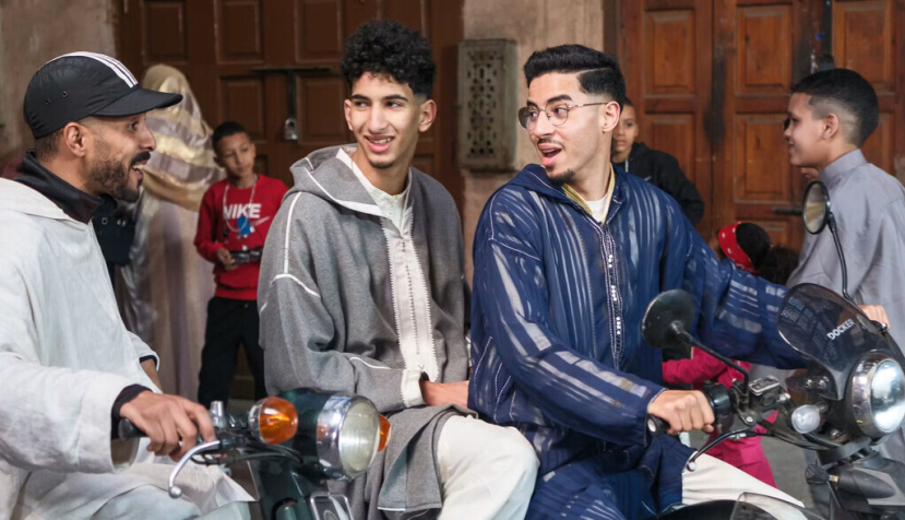 Un grupo de jóvenes en Marrakech. 108px/Shutterstock