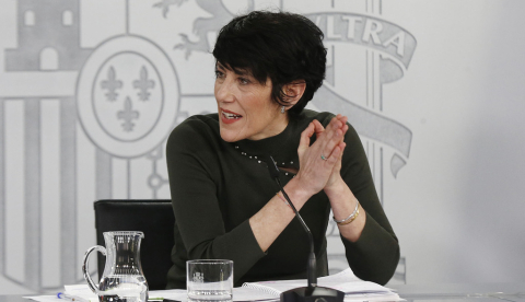   La ministra de Inclusión, Seguridad Social y Migraciones, Elma Saiz, durante la rueda de prensa tras el Consejo de Ministros. | Pool Moncloa/Javier Amescua. La Moncloa, Madrid - 24.2.2026