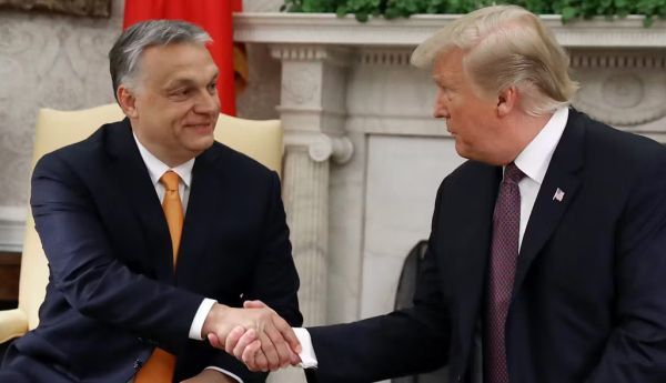  President Donald Trump shakes hands with Hungarian Prime Minister Viktor Orbán during a meeting in the Oval Office on May 13, 2019, in Washington, D.C. Mark Wilson/Getty Images