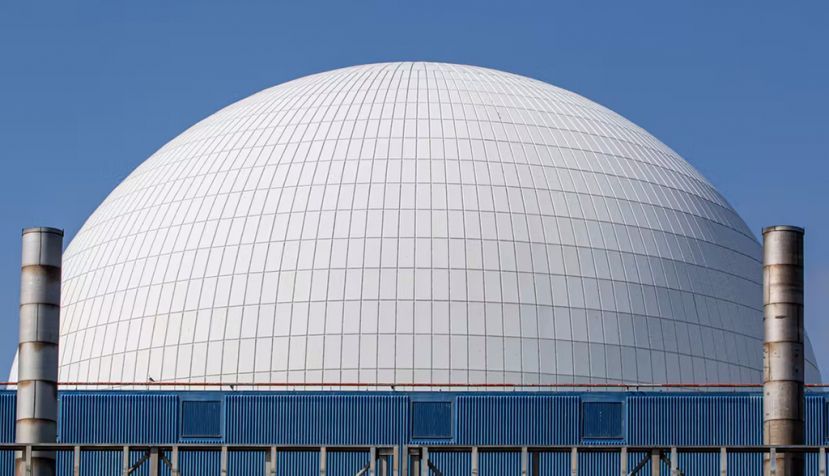 Cúpula del complejo nuclear de Sizewell, en Suffolk, Reino Unido. Shutterstock / Love all this photography