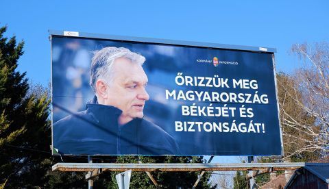 Hungría y Serbia: votos bajo el ruido de los cañones