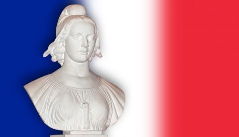 La República (Francia de fondo)