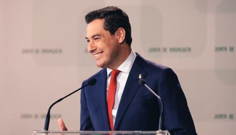 El presidente de la Junta de Andalucía, Juan Manuel Moreno, que anunció recientemente que suprimirá el impuesto de patrimonio en Andalucía. Shutterstock / danielmarin
