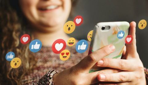 Menores en la red: con móvil desde los 11 y 1 de cada 3 enganchado a internet