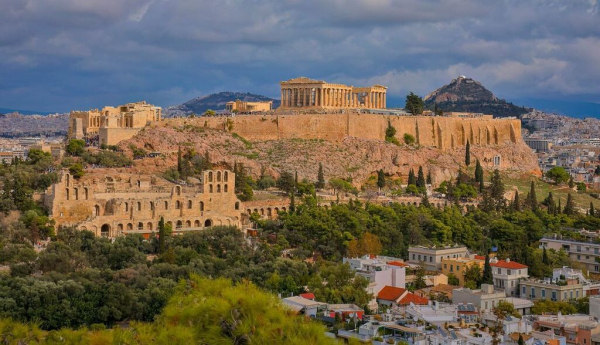 Una delegación del S&amp;D se desplaza a Atenas para reforzar el compromiso con la democracia multinivel en toda Europa