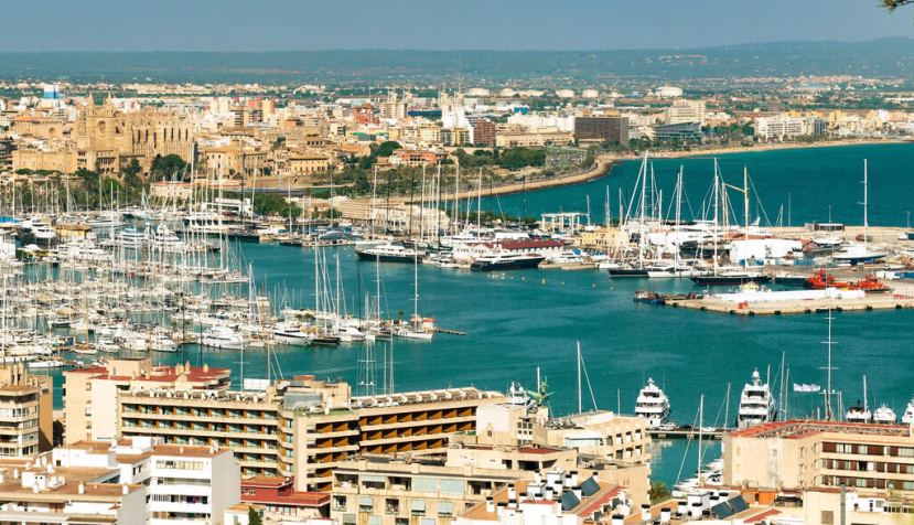 Vista de Palma de Mallorca. Wolfgang Jargstorff/Shutterstock