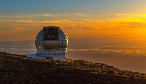 El mayor telescopio del mundo, el Grantecan, en Santa Cruz de Tenerife. EFE/ Miguel Calero
