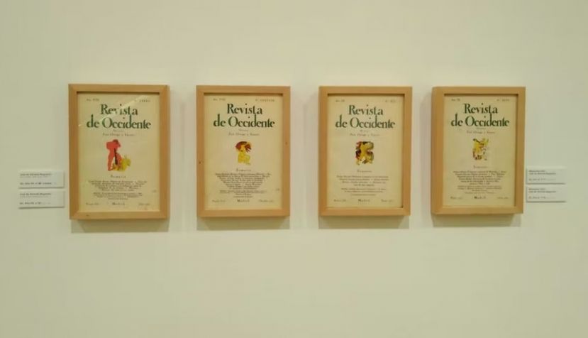 Ejemplares de Revista de Occidente. La imagen pertenece a la exposición Trazos de la Palabra. Viñetas de Revista de Occidente, del Museo de Bellas Artes de Asturias. Museo de Bellas Artes de Asturias