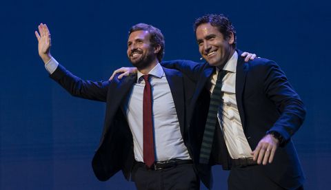 Pablo Casado (i) junto a Teodoro García Egea. / Foto del Partido Popular.