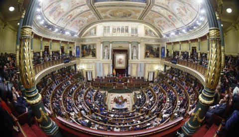 Agonía política