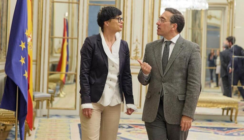 El ministro de Asuntos Exteriores, Unión Europea y Cooperación, José Manuel Albares, y la comisaria para la Ampliación, Marta Kos, en el Palacio de Viana. / © lamoncloa.gob.es. Ministerio de la Presidencia.