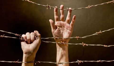 82 millones de personas desplazadas por la fuerza