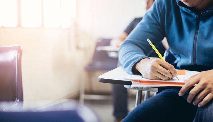 La etiqueta, un fenómeno en la Educación
