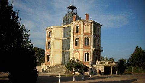 La maternidad, tras su restauración, en una imagen de septiembre de 2009.. / Wikipedia