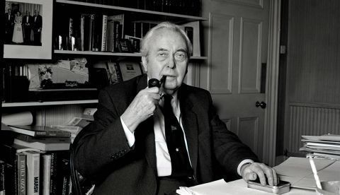 James Harold Wilson, barón Wilson de Rievaulx (Huddersfield, Yorkshire del Oeste; 11 de marzo de 1916-Londres, 24 de mayo de 1995), fue un político del Partido Laborista Británico y primer ministro del Reino Unido en dos ocasiones.