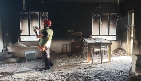  Secuelas del ataque terrorista de Hamas en Be'eri, el kibbutz israelí en la frontera con Palestina, el pasado 7 de octubre. Shutterstock