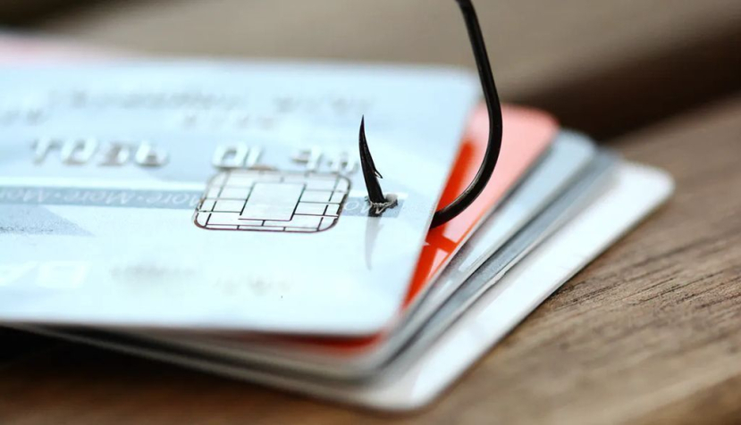Del móvil al efectivo: PaynoPain analiza cómo cambian los hábitos de pago de los españoles en vacaciones
