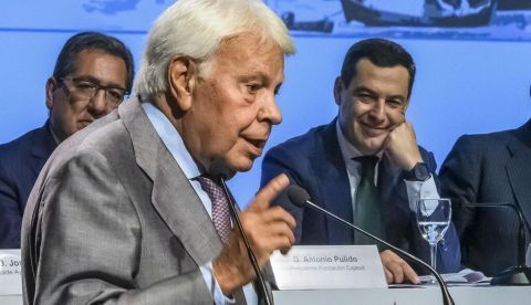 Felipe González, las diferencias entre física y metafísica