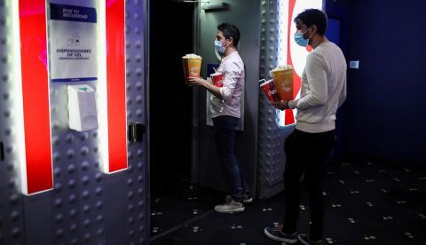 El cine cierra el año en España con un 45% más de asistencia