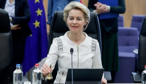 Bruselas propone crear un impuesto europeo a los plásticos no reciclables/EFE/EPA/STEPHANIE LECOCQ/Archivo