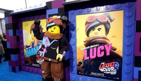 USA CINEMA:NPX01. Los Angeles (United States), 03/02/2019.- Lucy, a character from the movie, poses for a photo at the premiere of Warner Bros. Pictures' 'The Lego Movie 2: The Second Part' at Regency Village Theater in Los Angeles, California, USA, 02 February 2019. The movie opens in the US on 08 February 2019. (Cine, Abierto, Estados Unidos) EFE/EPA/NINA PROMMER