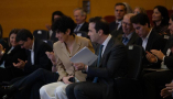 La ministra de Inclusión, Seguridad Social, y Migraciones, Elma Saiz, y el vicepresidente primero y ministro de Economía, Comercio y Empresa, Carlos Cuerpo. / © lamoncloa.gob.es. Ministerio de la Presidencia.