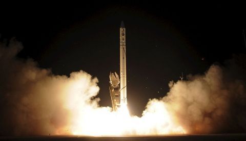 Israel lanzó en la madrugada de hoy con éxito al espacio el satélite Venus, su primera aparato espacial que será utilizado para investigar el cambio climático y permitirá realizar agricultura de precisión, informó la Agencia Espacial Israelí (ISA). EFE/Archivo