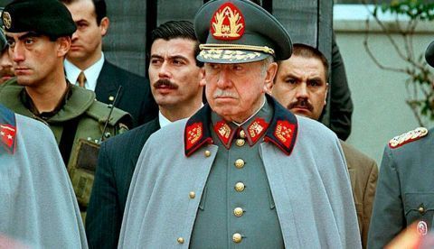 Se cumplen 25 años de maniobra con la que Pinochet quiso evitar ser juzgado