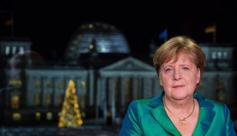 Berlín (Alemania), 30/12/2019.- La canciller alemana Angela Merkel graba su discurso de Año Nuevo en la Cancillería, Berlín, Alemania, el 30 de diciembre de 2019. (Alemania) EFE / EPA / CHRISTIAN MARQUARDT