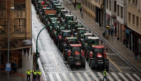 No es campo frente a ciudad, sino progreso frente a retroceso
